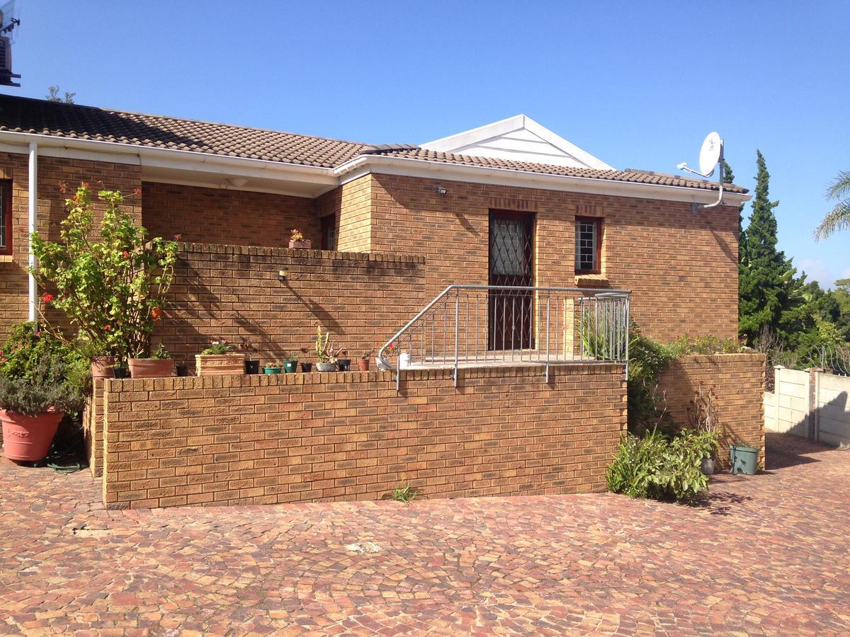 Bed and breakfast Blue Fern Of Knysna Extérieur photo
